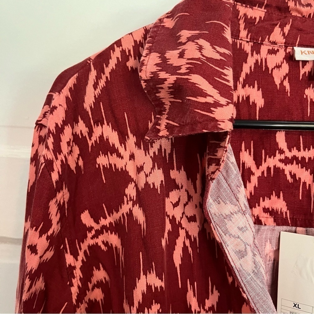 NWT Knox Rose Ikat Button Down - Picture 3 of 5
